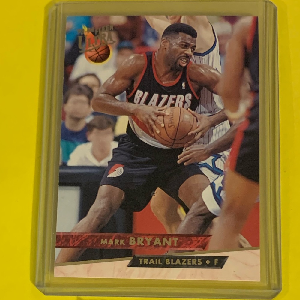 Mark Bryant #153 1993-94 Fleer Ultra Basketball Trading Card